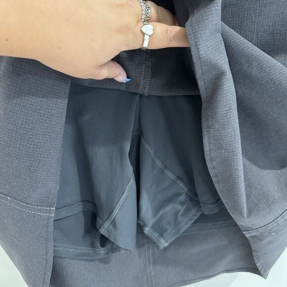 Kuhl Strattus Gray Skort With Zip Pockets Size 12 - Picture 3 of 4